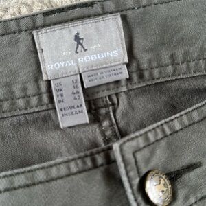 Royal Robbins Women’s billy goat pants 

Excellent condition, like new. Size 12